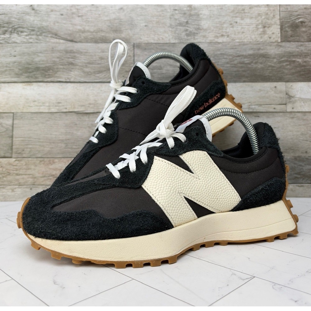 New Balance 327 - Womens 9 Mens 7.5 Black White Gum Suede Sneakers Shoes WS327BL